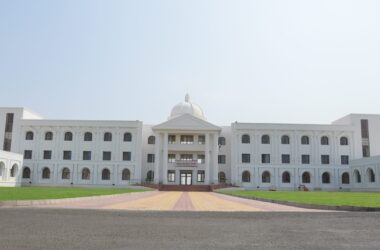 Padmashree Dr Vithalrao Vikhe Patil Foundations English Medium School