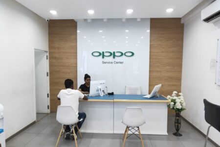 oppo-exclusive-service-center-savedi-ahmednagar-mobile-phone-repair-and-services